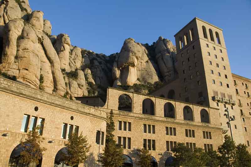 18 - Barcelona - Parc natural de la Muntanya de Montserrat - monestir de Montserrat